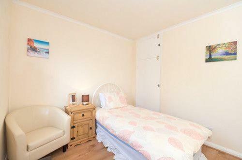 Tdm Bachelot Lettings Ltd Gasthuis 3*